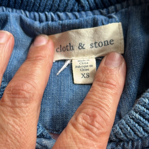 Anthropologie Cloth & Stone Quilted Chambray Bomber Jacket size XS - Picture 8 of 16